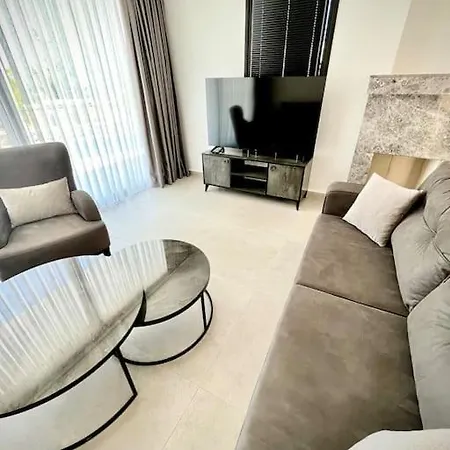 In Bahceli With Private Pool And Up To 6 Guests Villa
