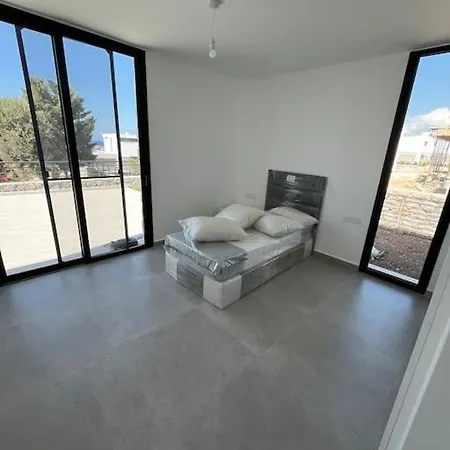 In Bahceli With Private Pool And Up To 6 Guests Villa Kalogrea