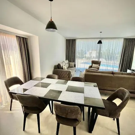 In Bahceli With Private Pool And Up To 6 Guests Villa Kalogrea