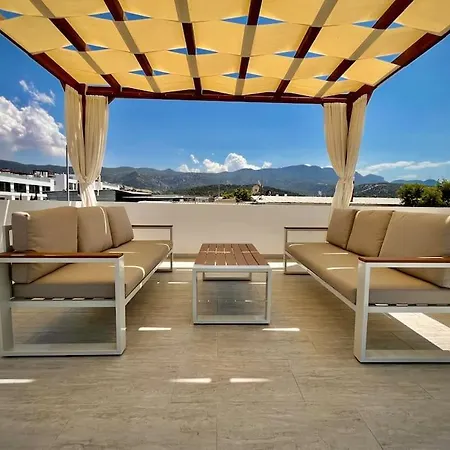 In Bahceli With Private Pool And Up To 6 Guests Villa